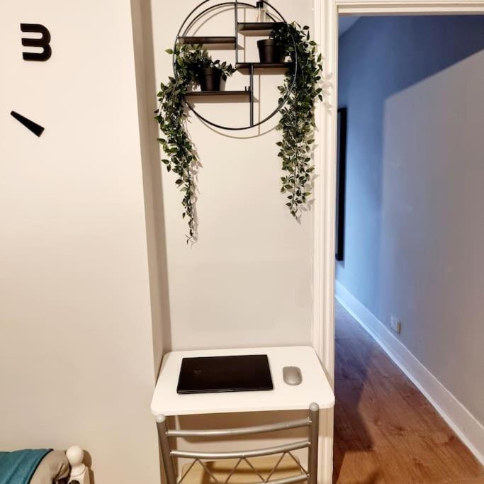 Stylish Apartment, Self Check-In, Ideal 4 Contractors, 25Mins To Gatwick Airport Thornton Heath 외부 사진