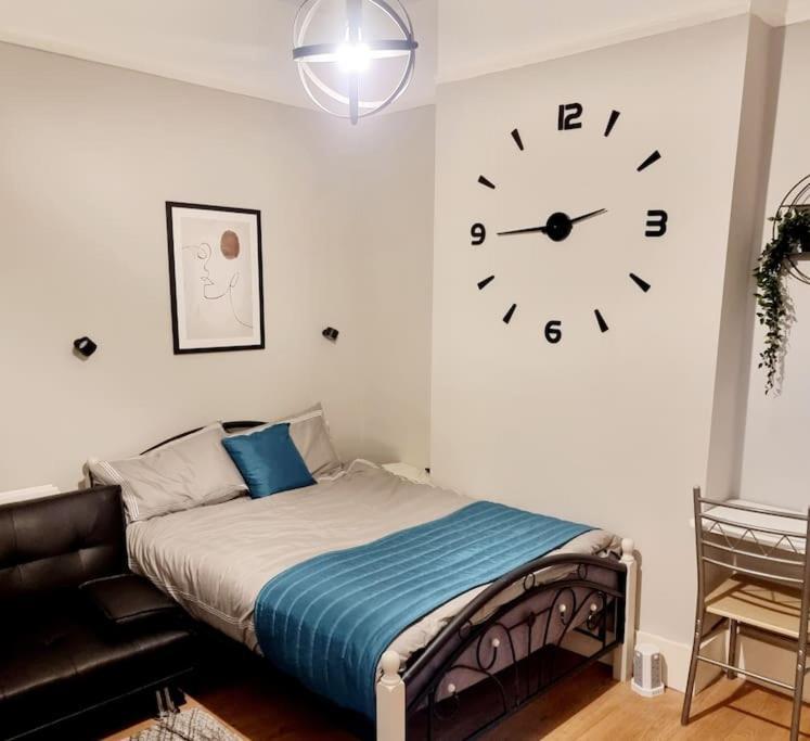 Stylish Apartment, Self Check-In, Ideal 4 Contractors, 25Mins To Gatwick Airport Thornton Heath 외부 사진